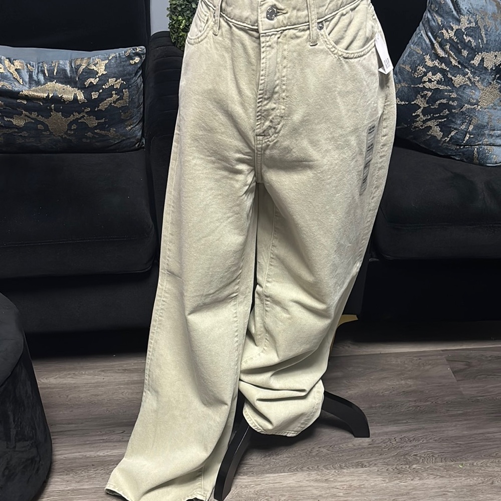 Stylish GreenWide-Leg Jeans